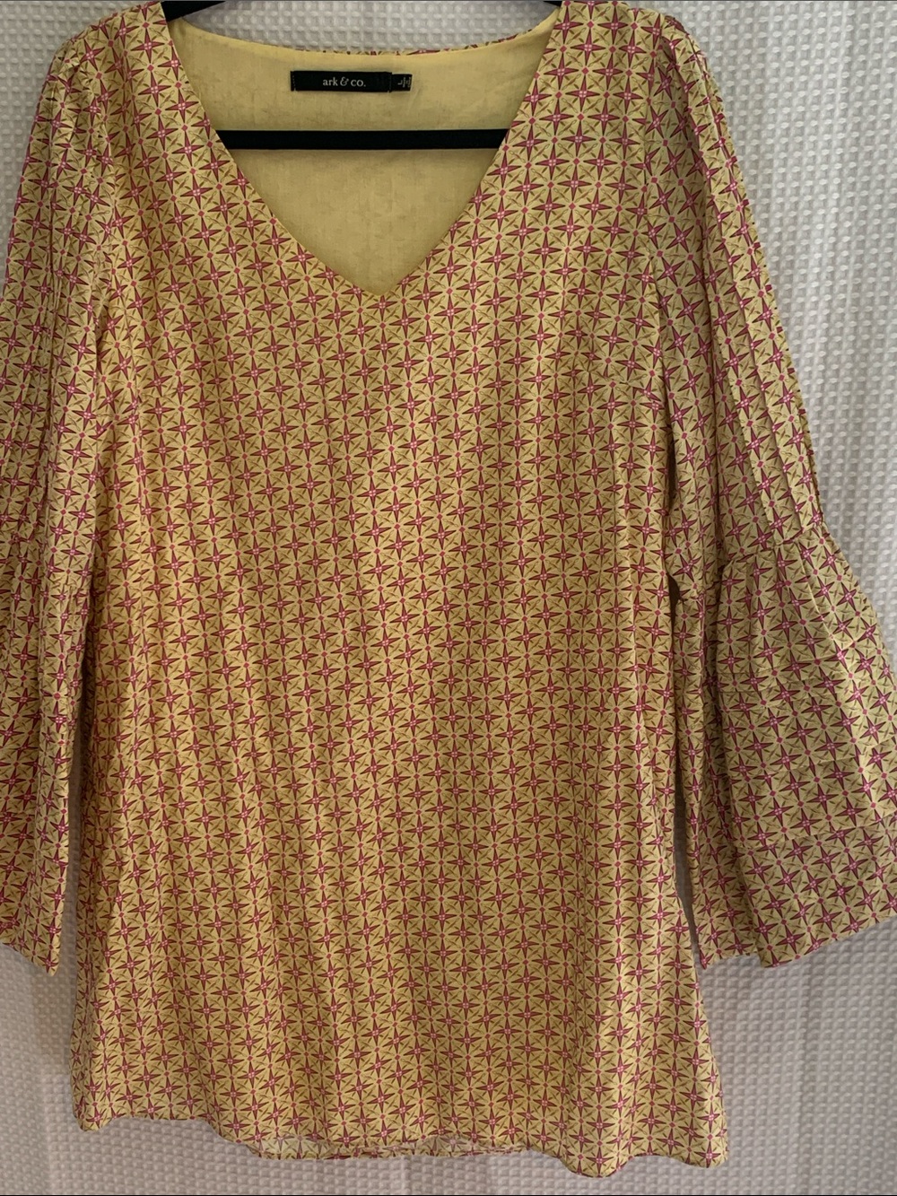 Yellow Patterned V-Neck Bell Sleeve boho cottagecore garden party Tunic top - Picture 2 of 9